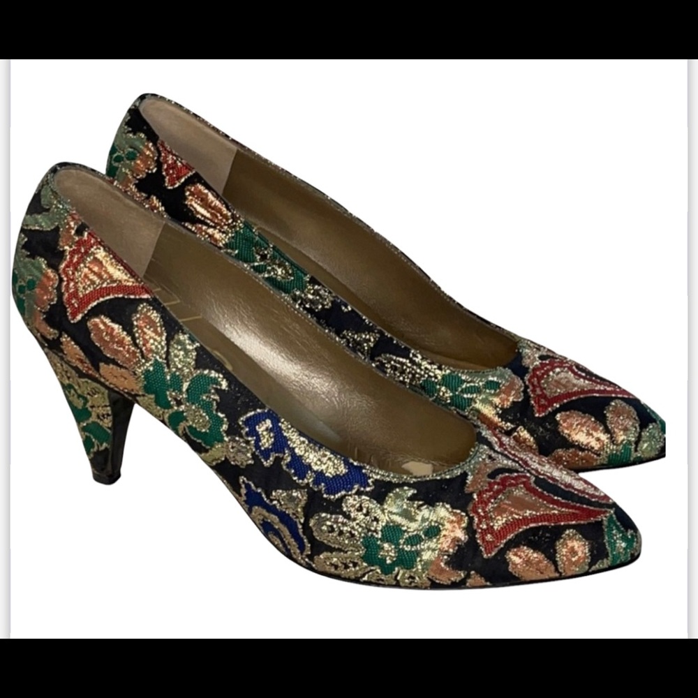 Vintage David Evens pumps 7.5 like new